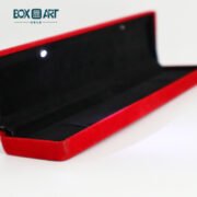 red bracelet box